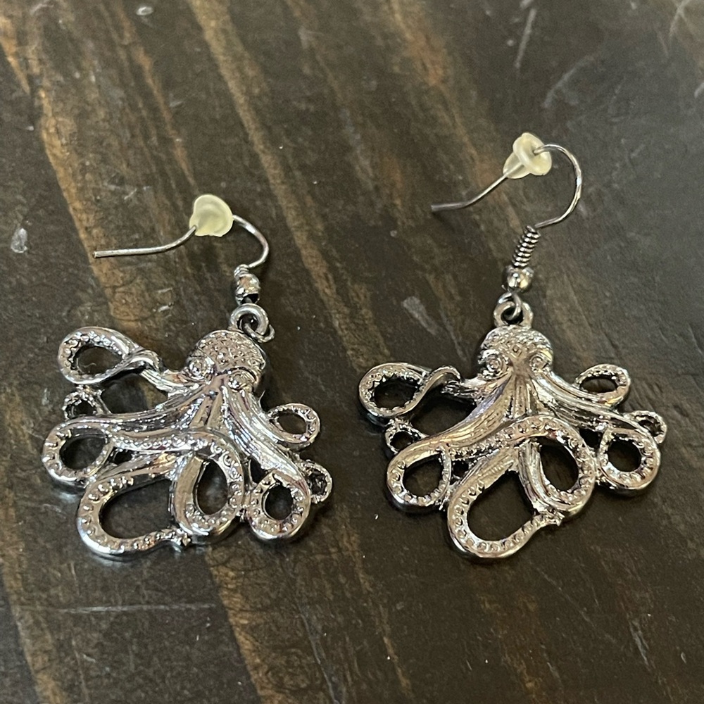 Gunmetal Gray Octopus Nautical Dangle Earrings